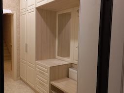 Прихожая во всю стену по индивидуальным размерам