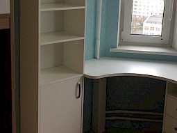 Эркерный стол на заказ